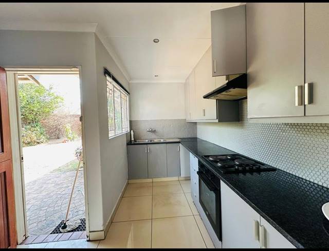 3 BEDROOM PROPERTY TO RENT IN COUNTRY VIEW